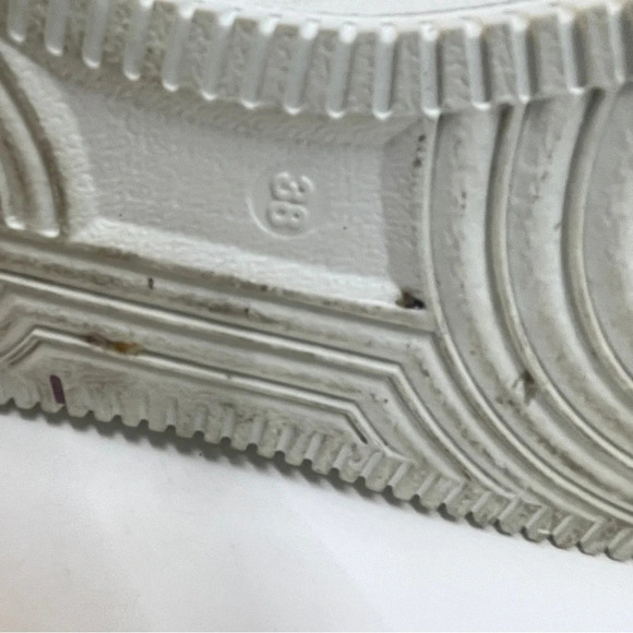 Nike Air Force 1 AJ7747-100 White/Black Size 38 Preowned - Picture 7 of 14